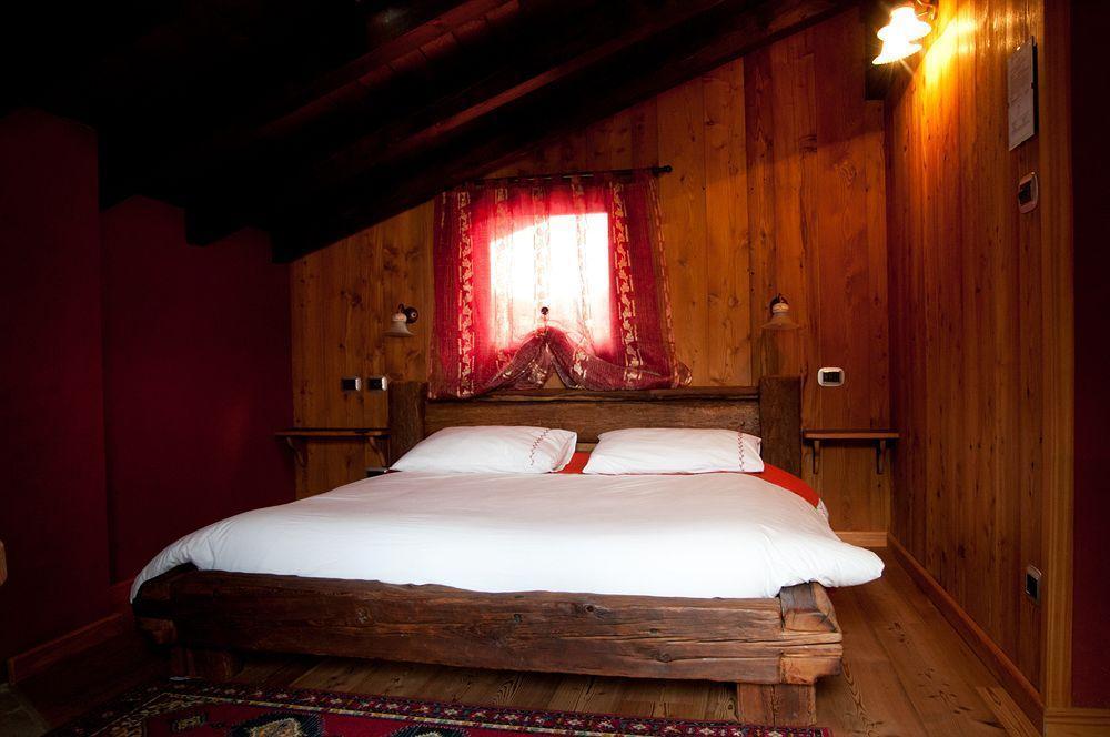 Bed & Breakfast La Maison D' Amelie E *