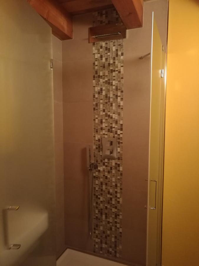 La Maison D' Amelie E Bed & Breakfast Fénis
